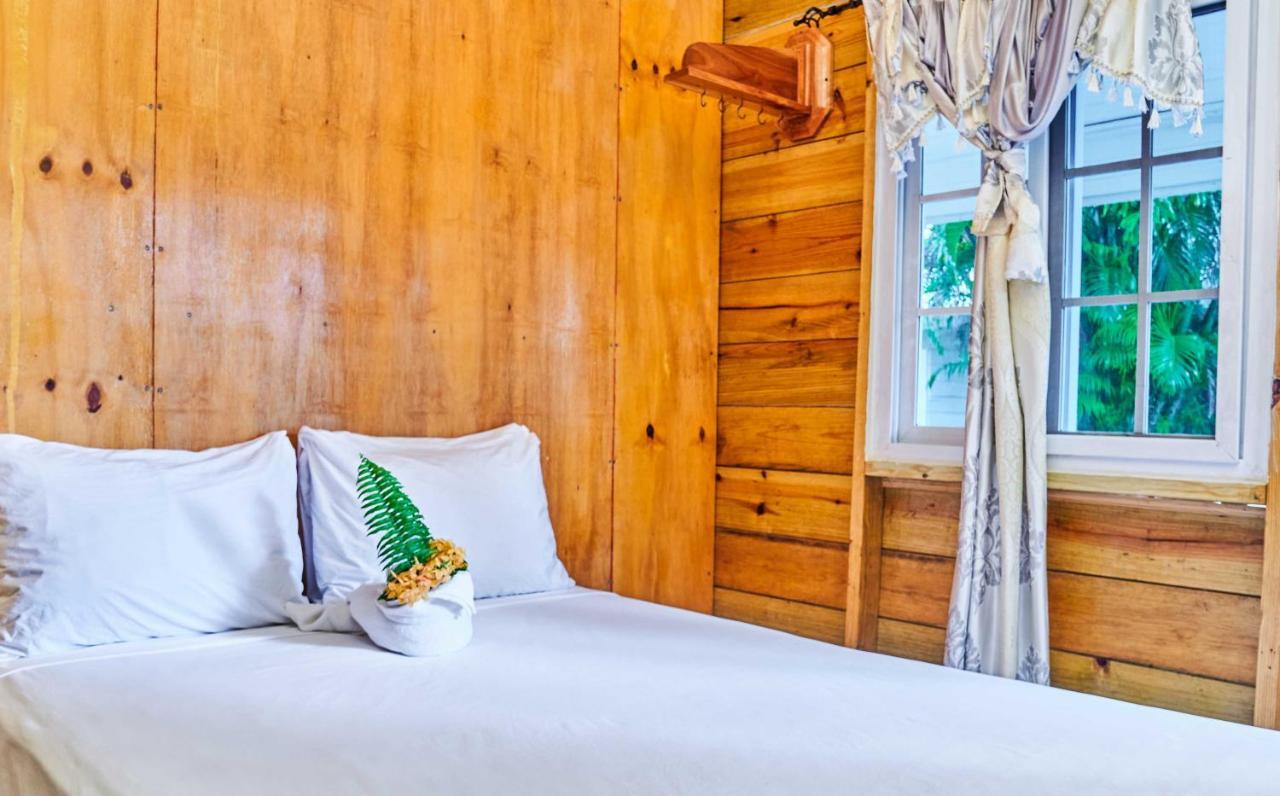 Yellow Bird Sea Negril Dış mekan fotoğraf